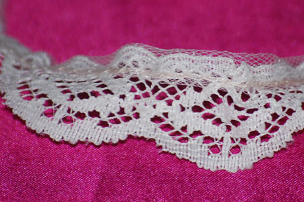 3/4" Beige Gathered