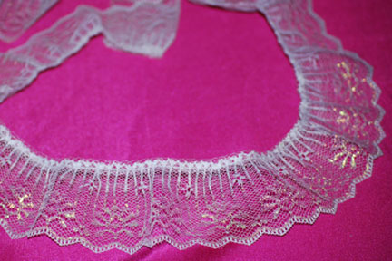 2" White Iridiscent Gathered
